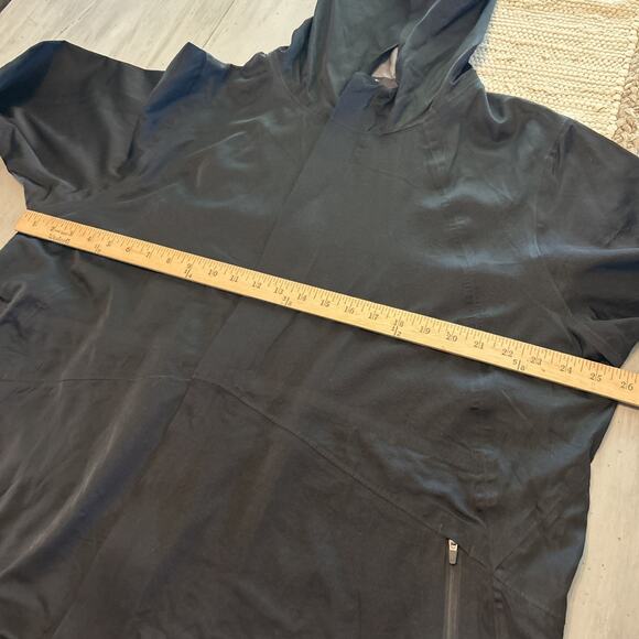 Fabletics Black Sierra Run Jacket Hooded Women’s Sz 1X - Picture 6 of 11